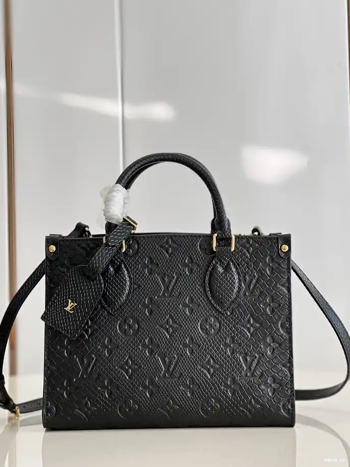 ONTHEGO LOUIS PM VUITTON 0329